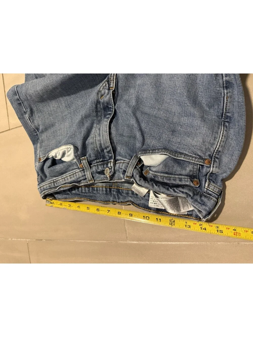 Levis 505 Jeans Mens 34x34 Medium Wash Blue Denim Regular Fit Straight Zip Fly